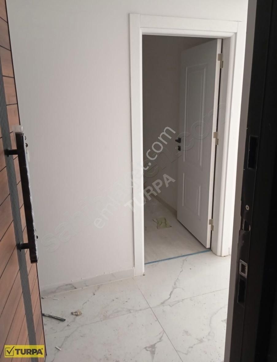 3+1 Gaziemir 9 Eylül Mah Ters Dubleks Satılık Daire