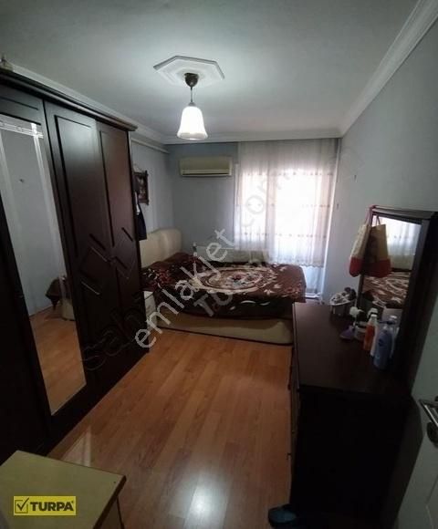 3+1 Gaziemir Dokuzeylül Mah Site İçinde Satılık Daire