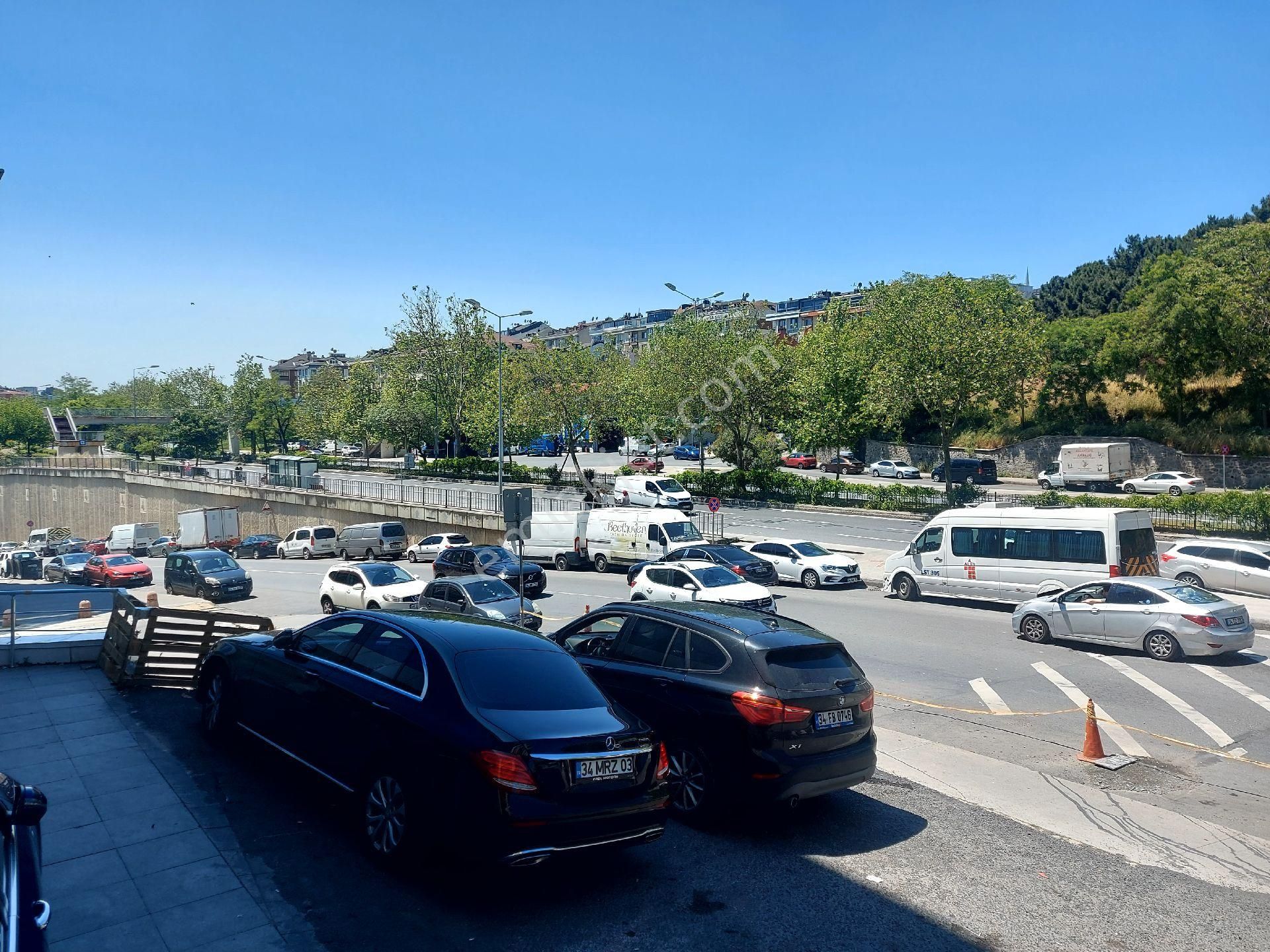 Şişli Her İş Koluna Uygun Kiralık İşyeri 400 M2