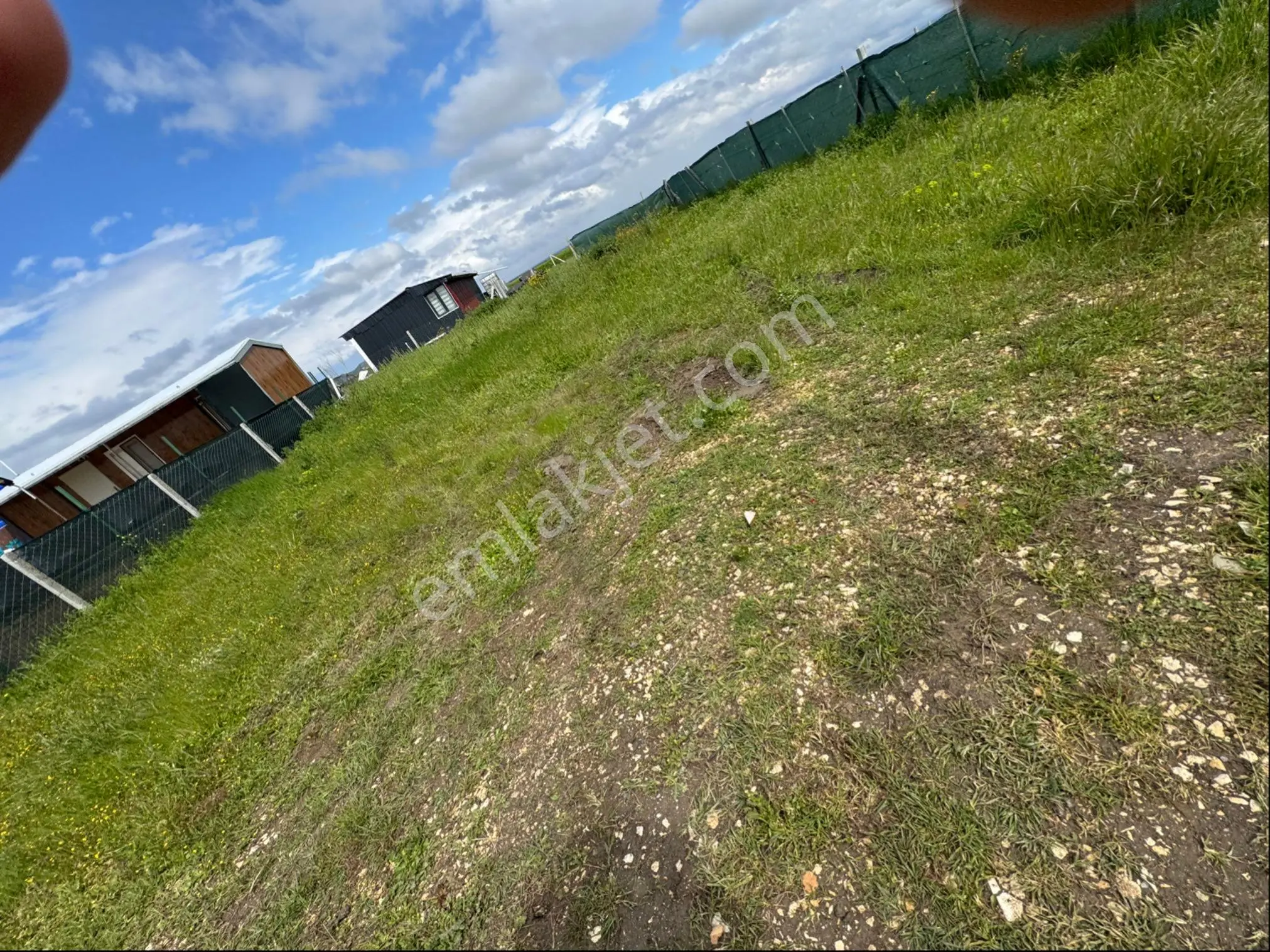 Demirler Mahallesi 283m2 Hisseli Arsa