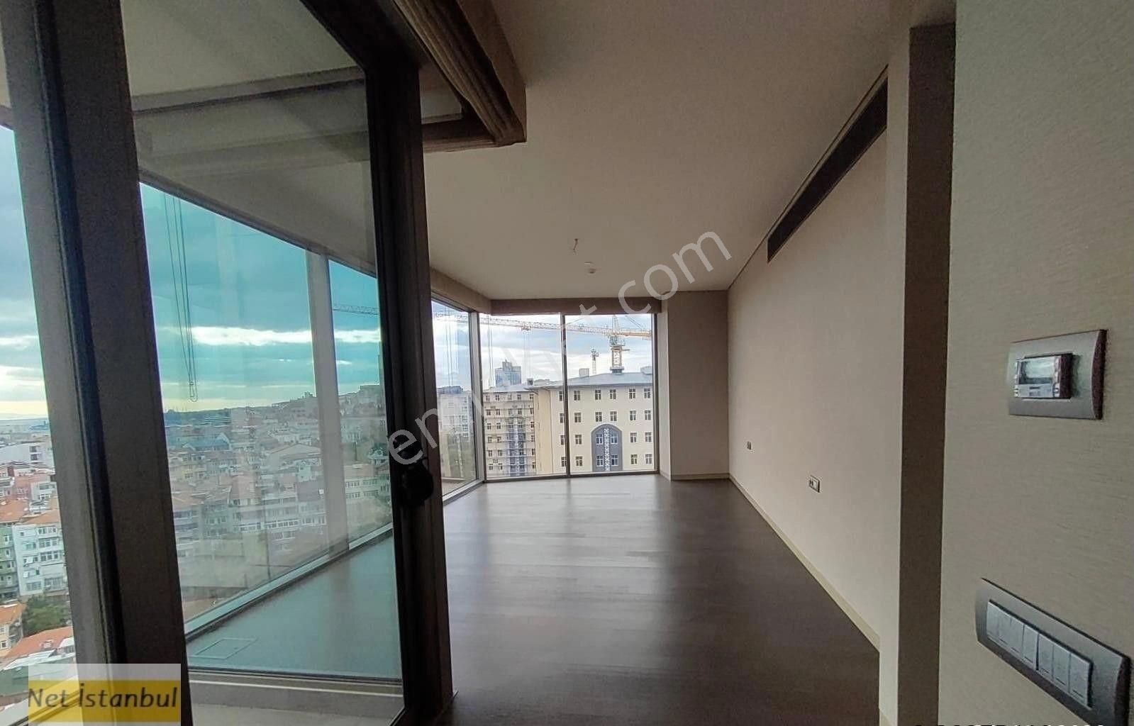 Maçka Armani Rezidans Boğaz Manzaralı Satılık 4+1 Daire