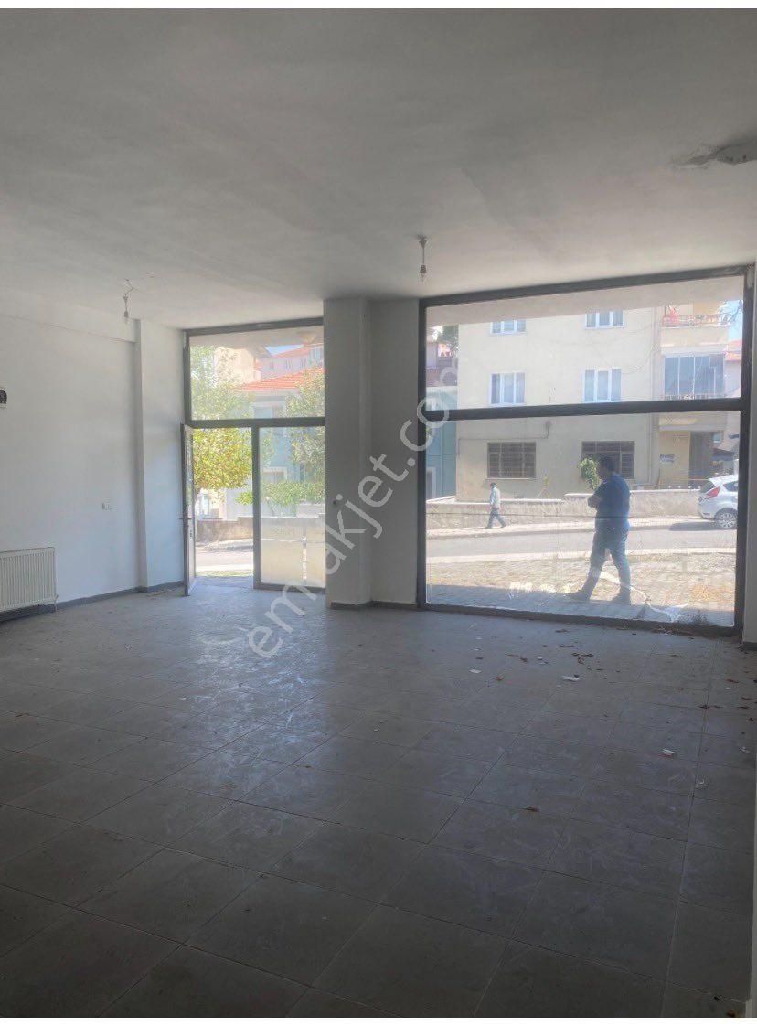 Sahibinden 71 M2 Satlık Dükkan