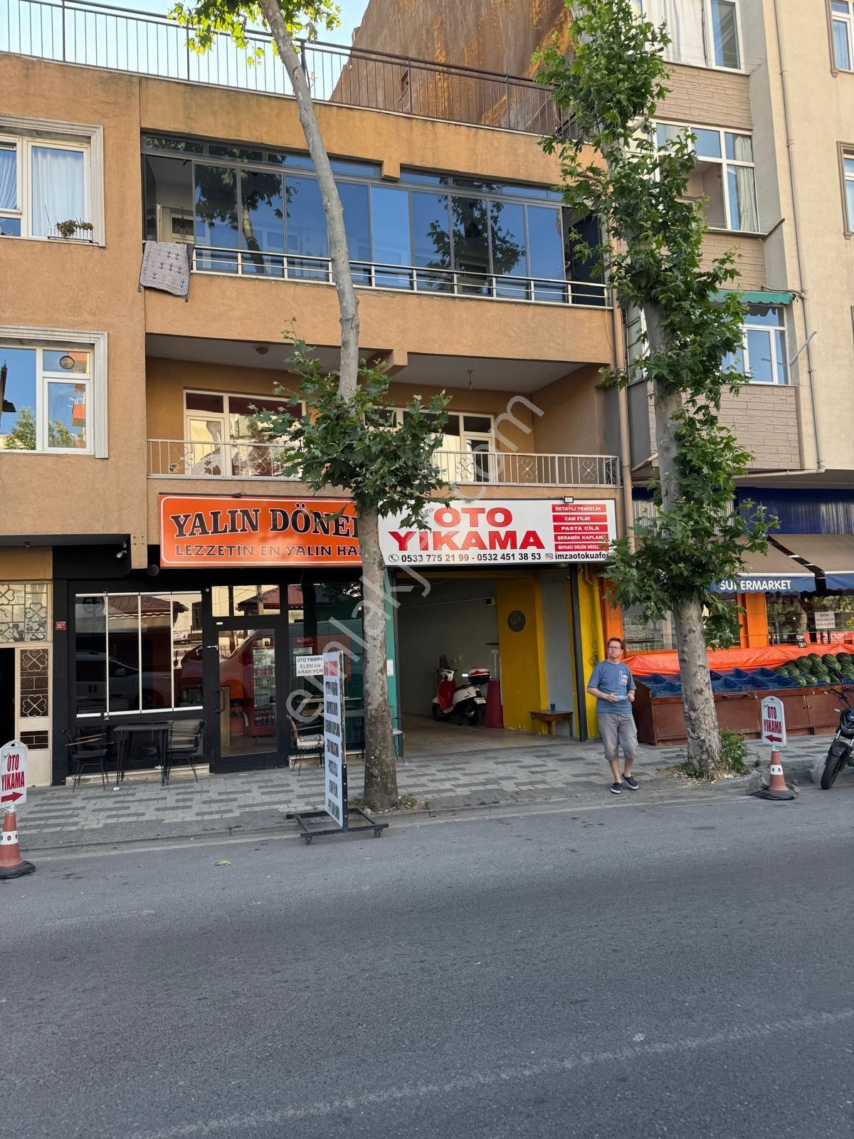Esenyalı Mh Merkezi. Konumda Kiralık 3+1 Geniş Daire