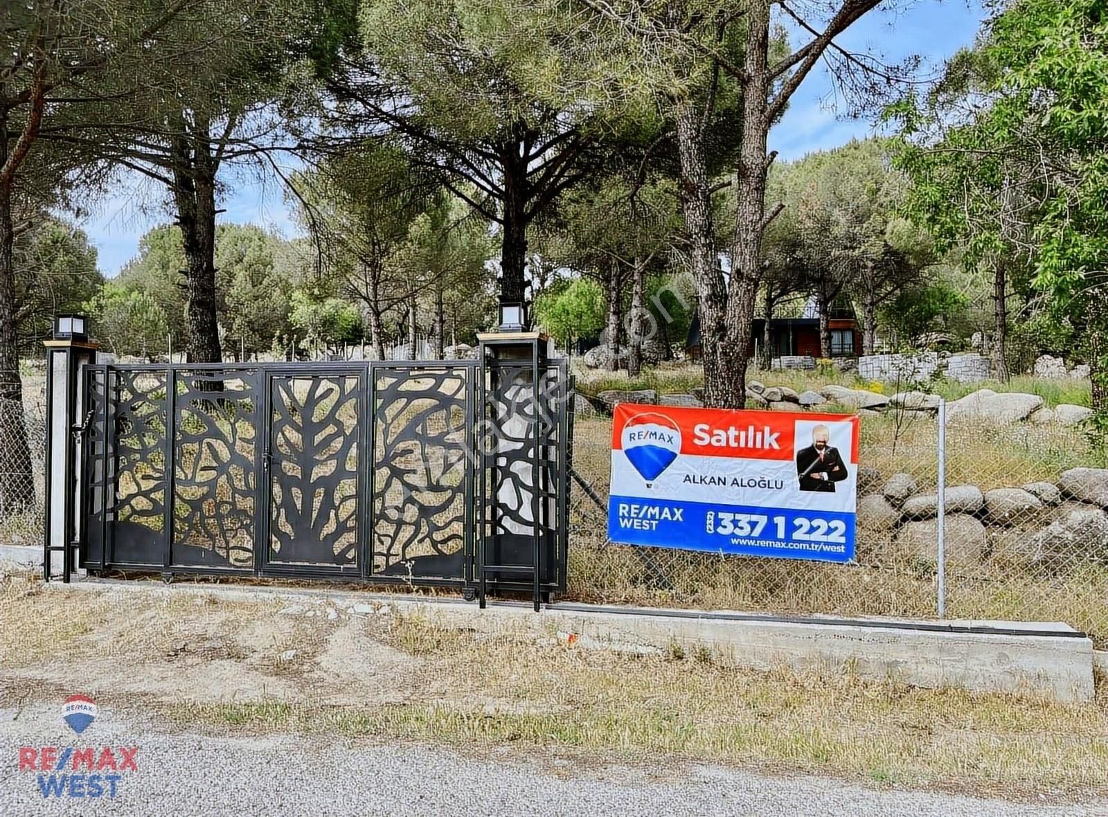 Bergama Ayvatlar Da Bahçeli Ahşap Ev