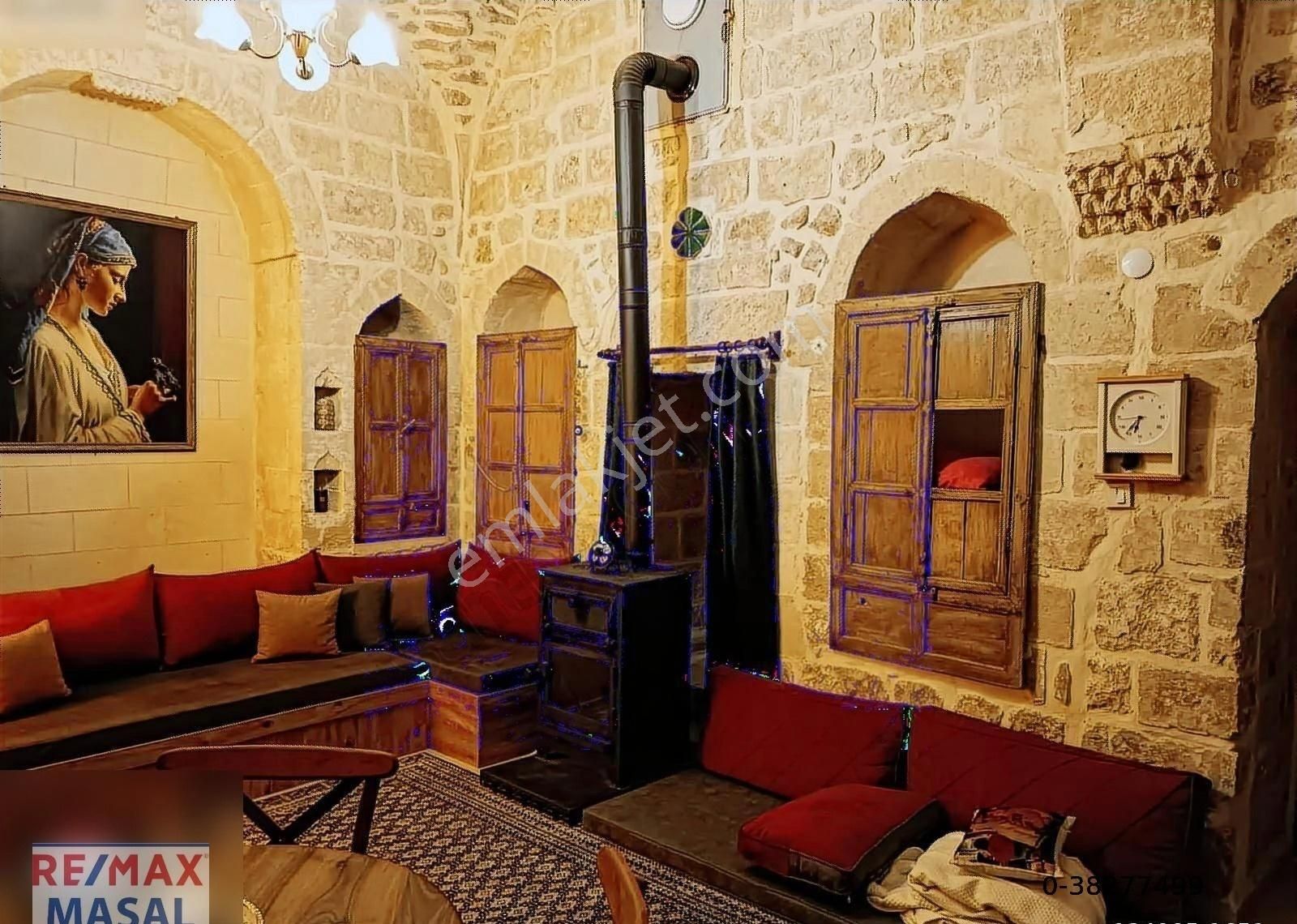 Mardin Artukluda 600yıllık Restore Edilmiş Tarihi Satılık Konak