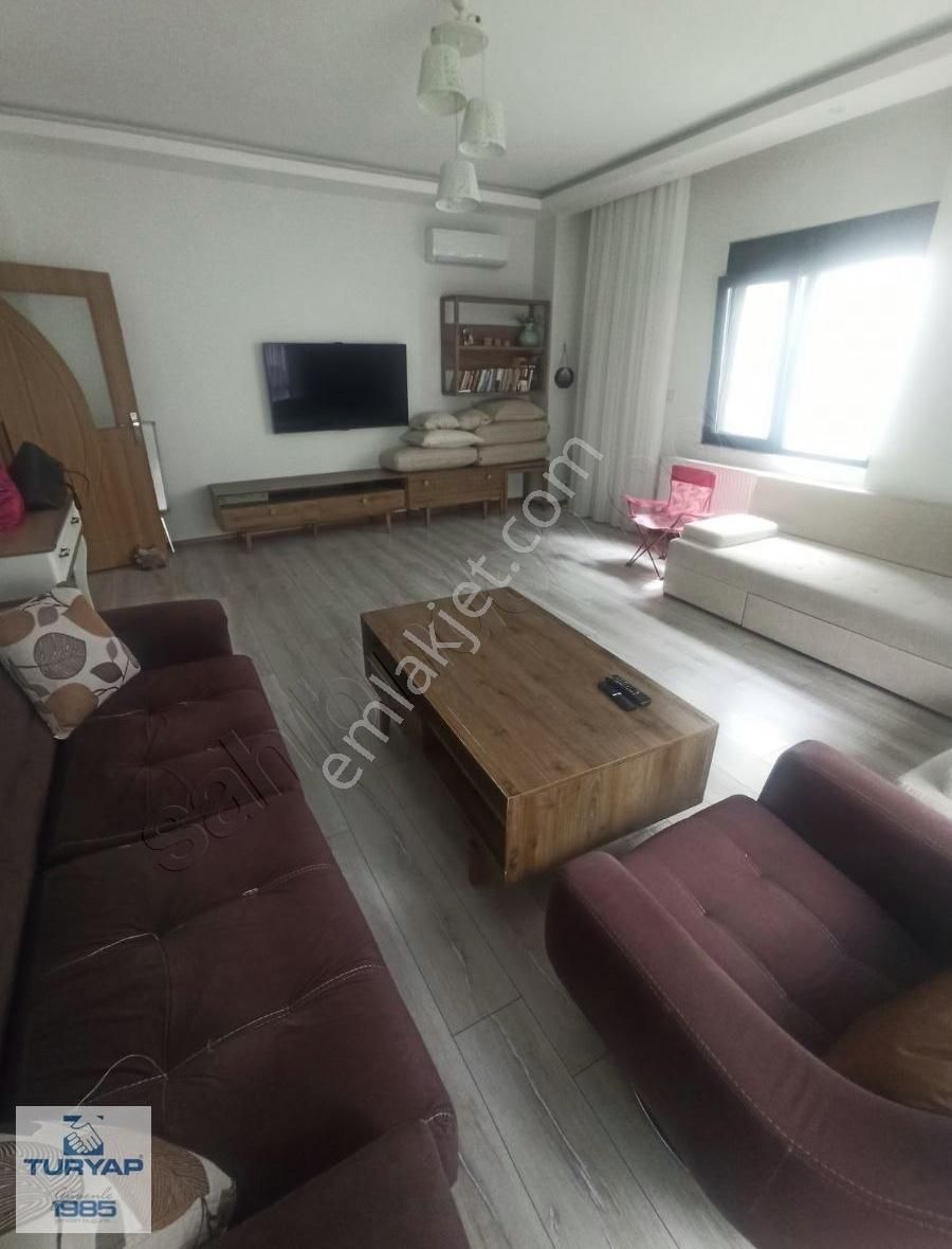 Turyap Nuri Angi'den Satılık Geniş Daire