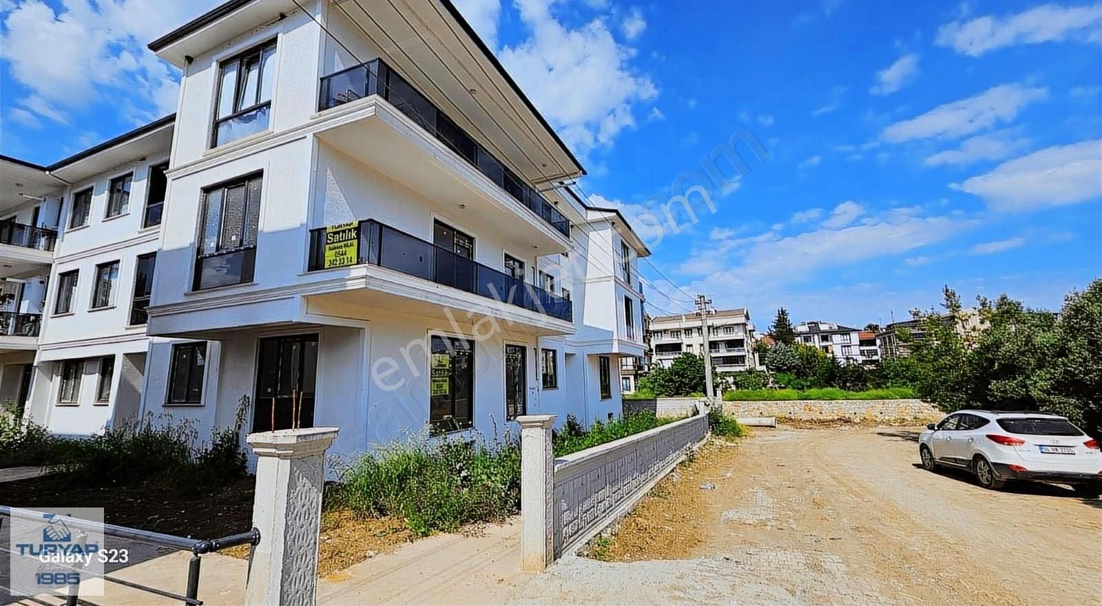 Yalova Mustafa Kemal Paşa Mh 3+1 120 M2 Ebeyn Banyolu Daire
