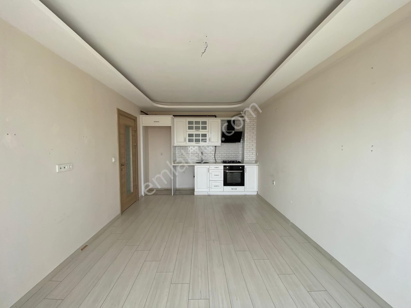 Buca İşçievleri'nde; Konak Ve Şirinyer'e Çok Yakın Kiralık Kullanışlı 2+1 Daire - Görsel 15
