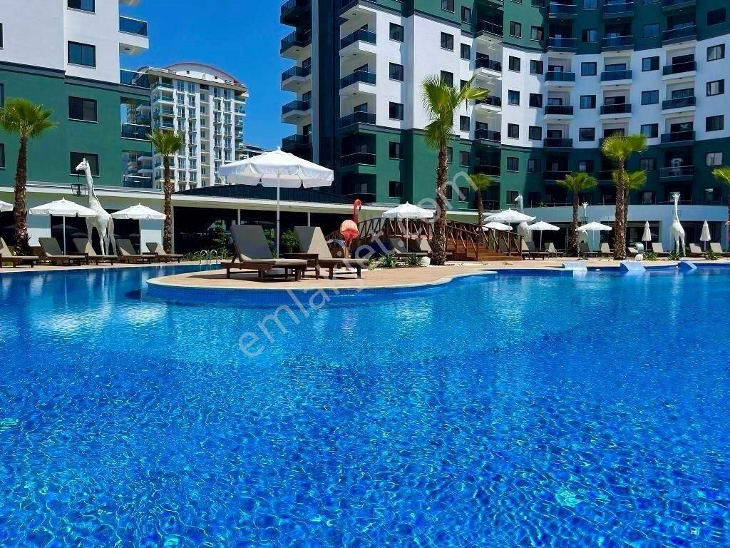 Alanya Mahmutlar Serenıty Resıdence 1+1 Satılık Lüks Daire Havuz Manzaralı