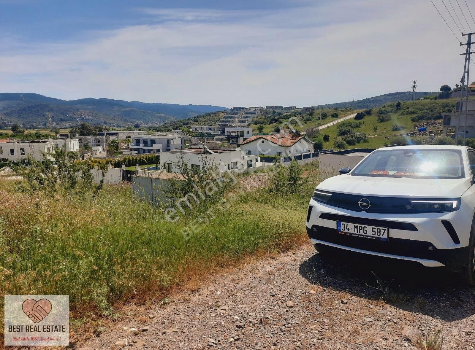 Bodrum Yolu Üzeri Boğaziçi-meşelikte 700m² Villa İmarlı Arsa