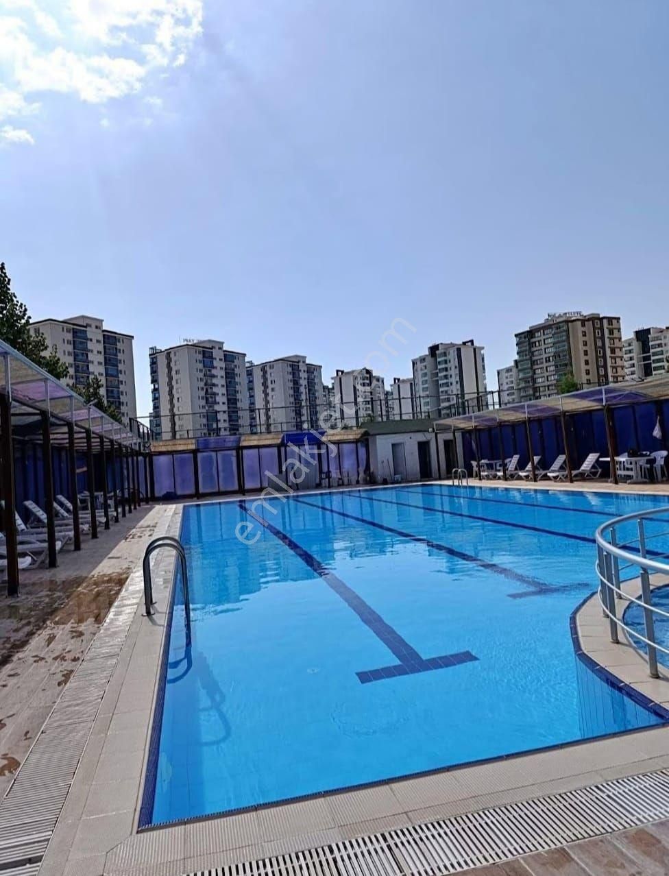 Premar Gayrimenkul Den Bulut Renovia Da Winston Awm Yani 2.5+1 Lüks Satılık Daire