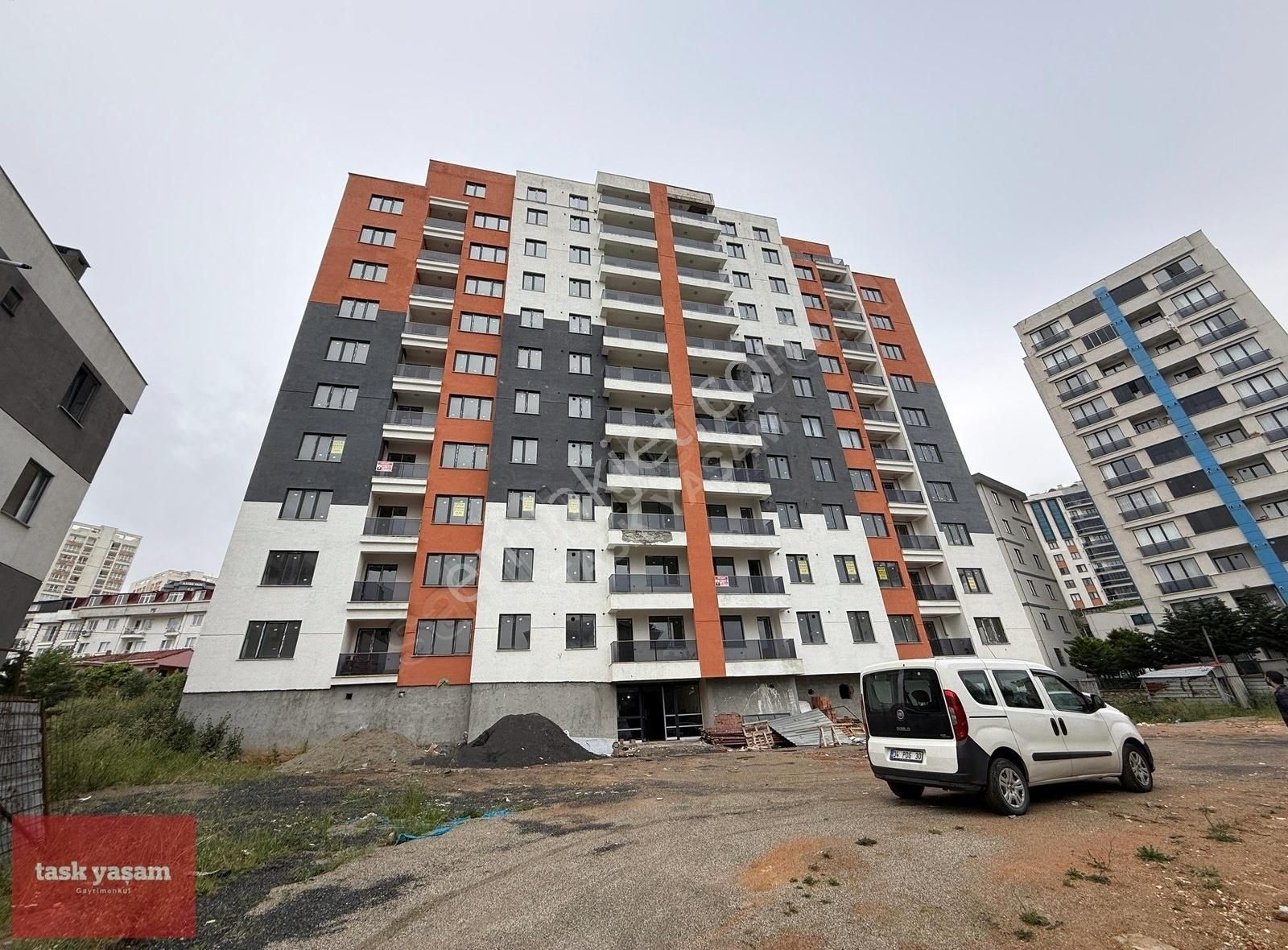 Tuzla Aydınlı Merkezi Konum 3+1 Satılık Sıfır Daire