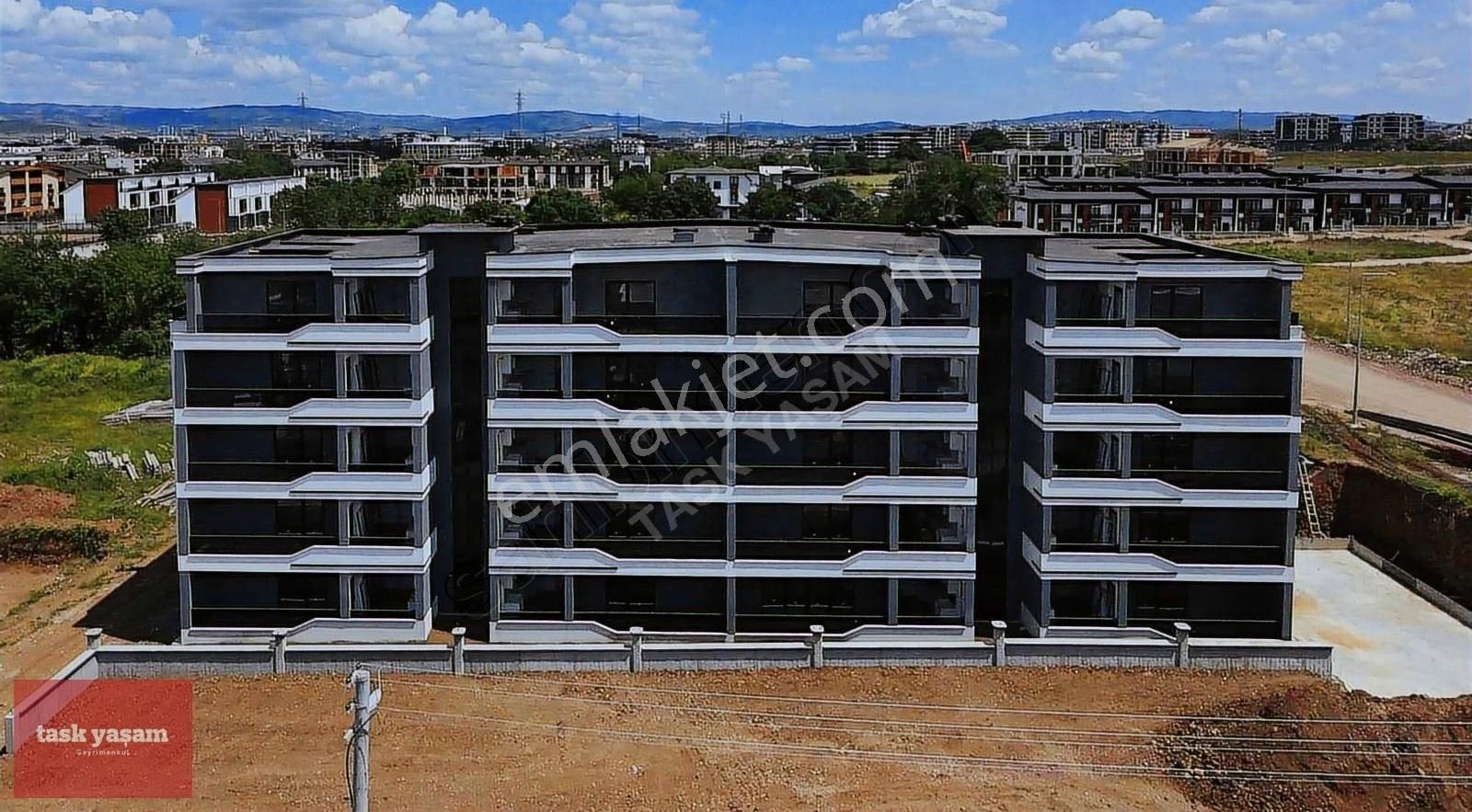 Task Yaşam'dan 3+1 Ara Kat Sosyal Donatılı, Fırsat Daire