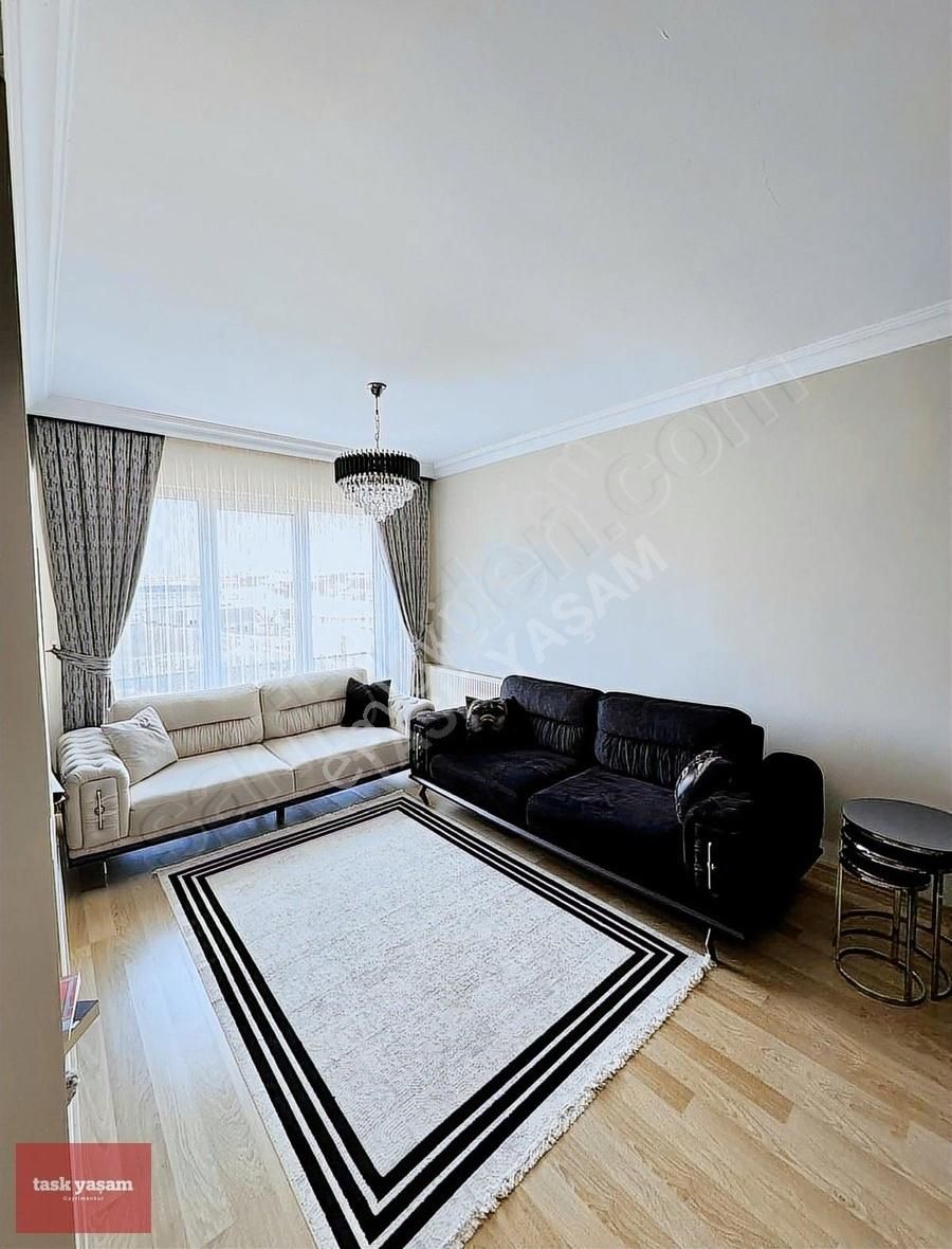Tuzla Mimar Sinan'da Butik Site Manzaralı Satılık 2+1 Daire