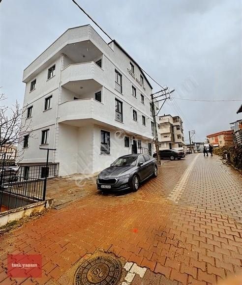Darıca Piri Reis Mah. 3 Yaşında 90netm2 Satılık 3+1 Daire