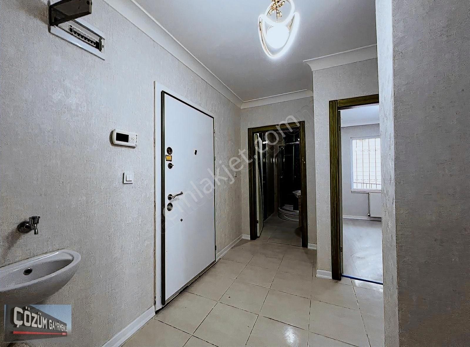 Çözüm'den Fırsat Y.giriş 2+1 Altında Daire Full Yapılı İskanlı.. - Görsel 6