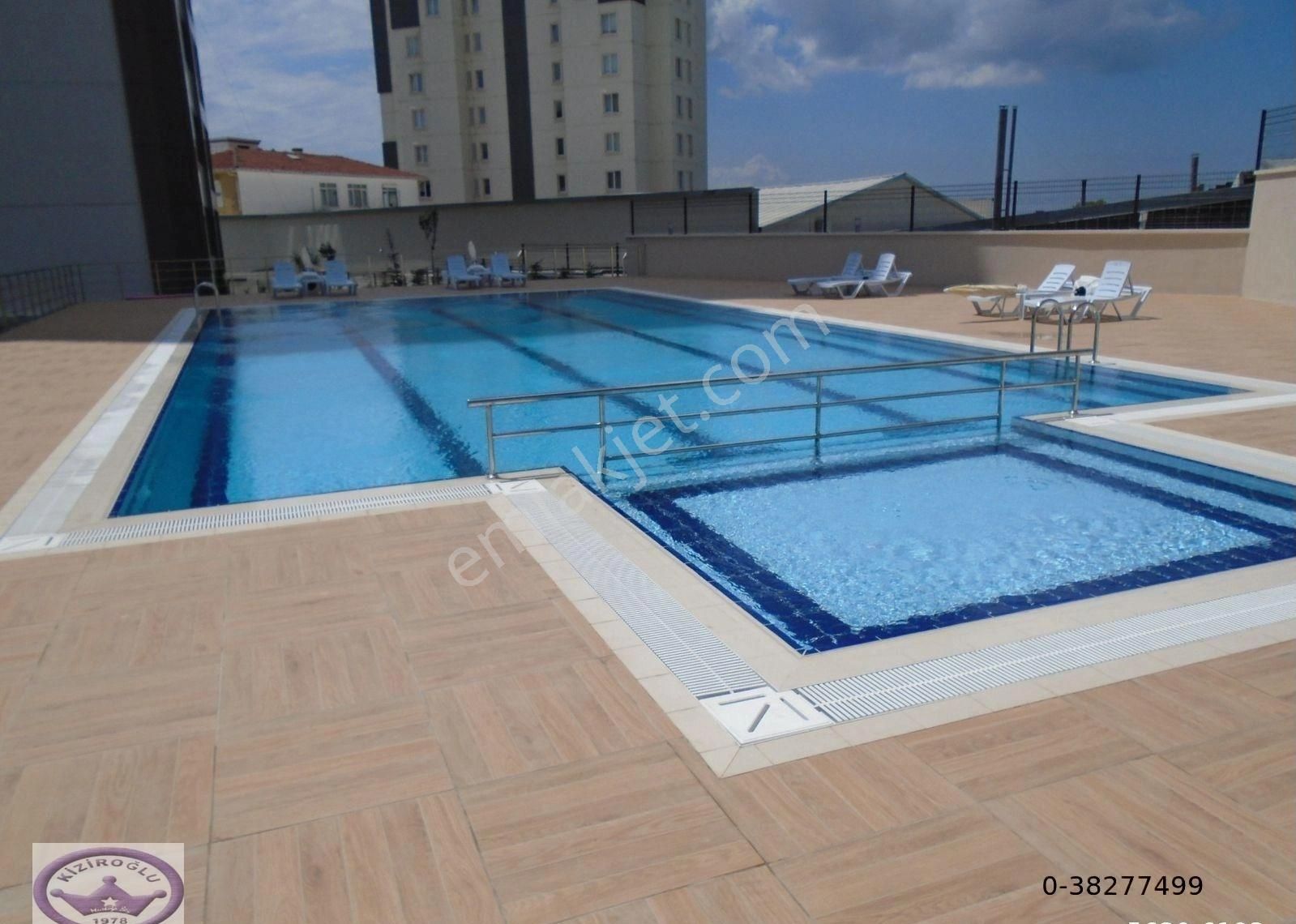 Kartal Metro Yakın Deprem Yönetmelikli Havuzlu Güvenlikli Deniz Manzaralı 2+1 Banyolu İskanlı Daire - Görsel 13