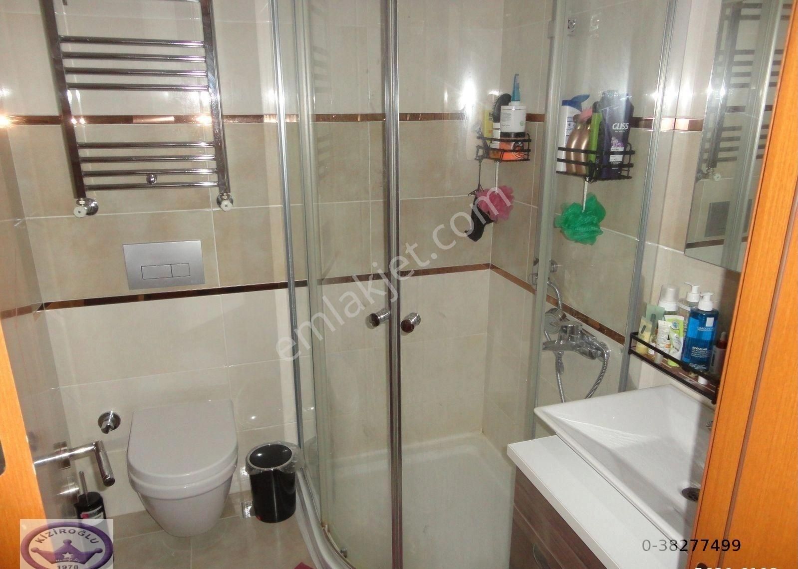 Kartal Metro Yakın Deprem Yönetmelikli Havuzlu Güvenlikli Deniz Manzaralı 2+1 Banyolu İskanlı Daire - Görsel 23