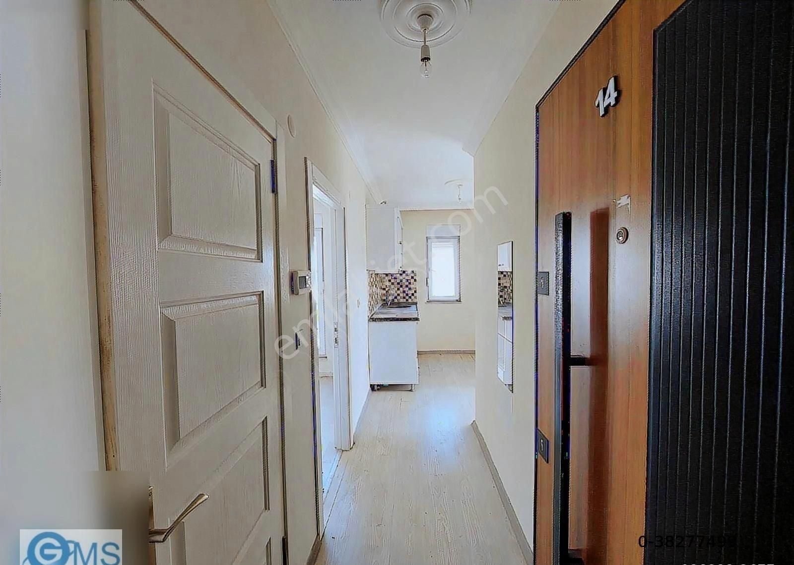 Kültür Mahallesinde 3.katta Asansörlü 6+1 180m² 2 Tapu 3 Daire