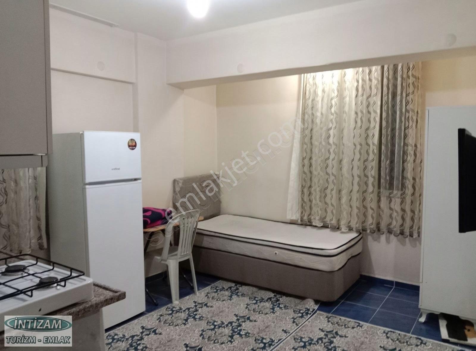 Isparta Merkez İyasa 10 Dakika Satılık 1+0 Apart