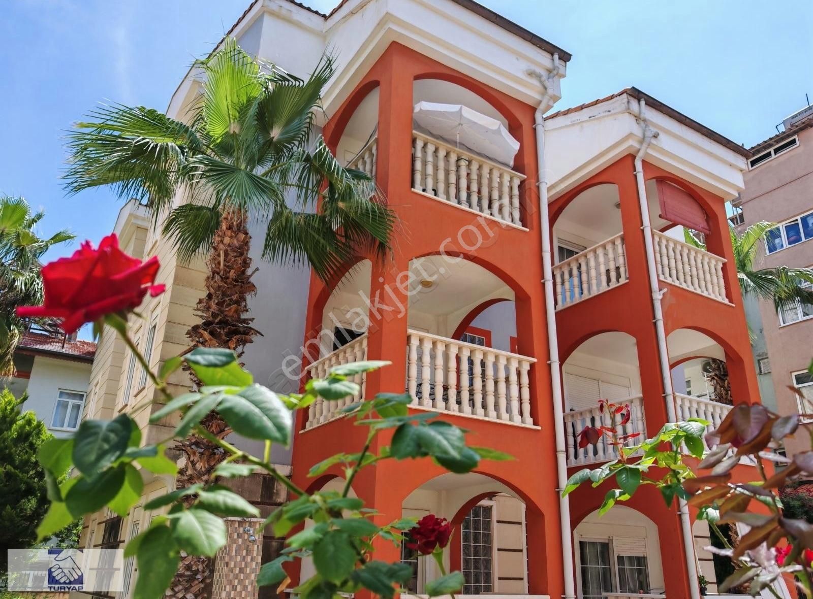 Side Kiralık 2+1 Eşyalı Merkezi Sezon İçin Verilir