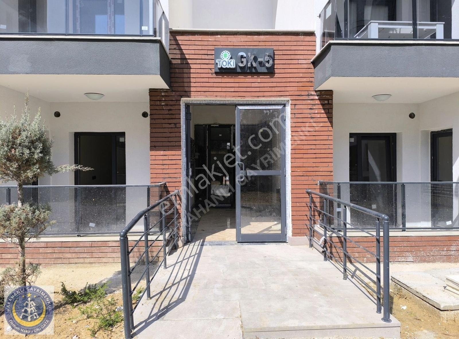 Karahanlı'dan 2+1 Kiralık Daire Eşyalı/eşyasız