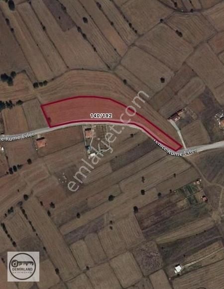 Demirland'dan Satılık Yenice Köyü'nde Hobi Bahçesi Tarla