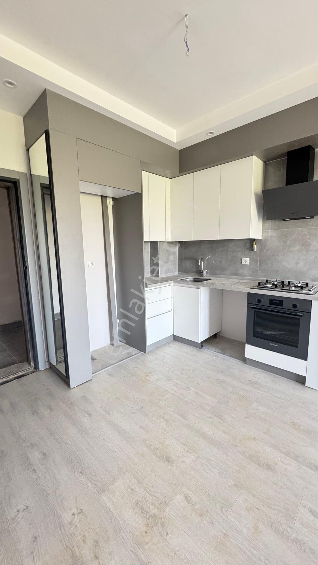 Beyaz Gayrımenkulden Muradiye Mh 1+1 Sıfır Satılık Daire - Görsel 3
