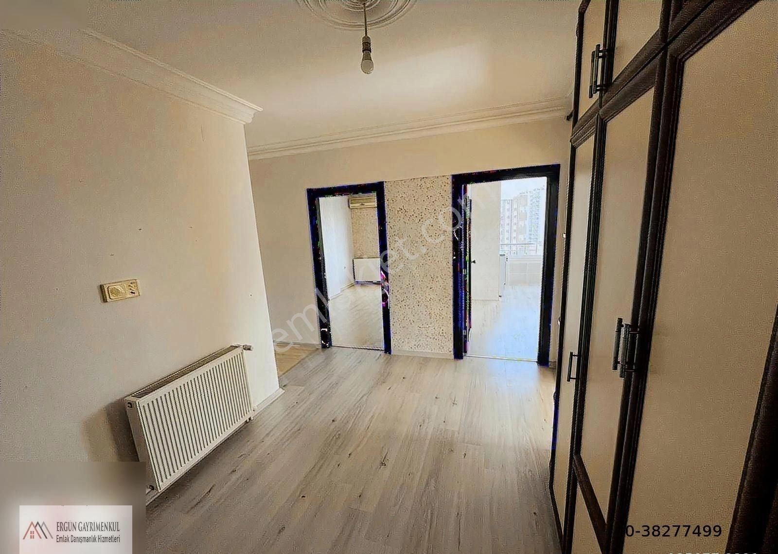 Merkez Mhde Anayola Yakın Satılık 3+1 Doğalgazlı Daire