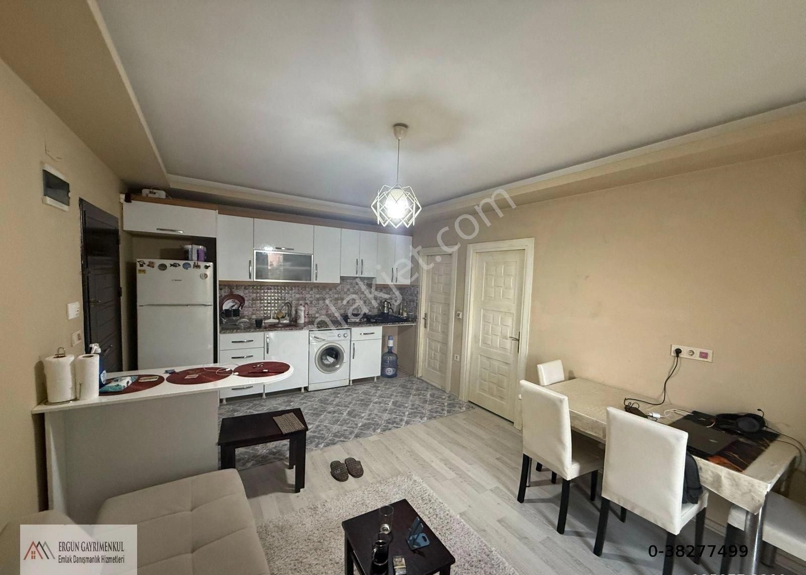 Ergünden Çiftlikköyde Fırsatlık 1 Kat Satılık 1+1 Daire