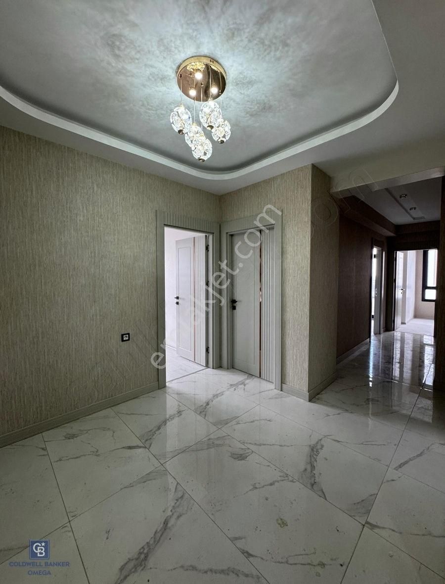 Coldwell Banker Omega'dan Üçkuyularda Satılık 2+1 Sıfır Daire