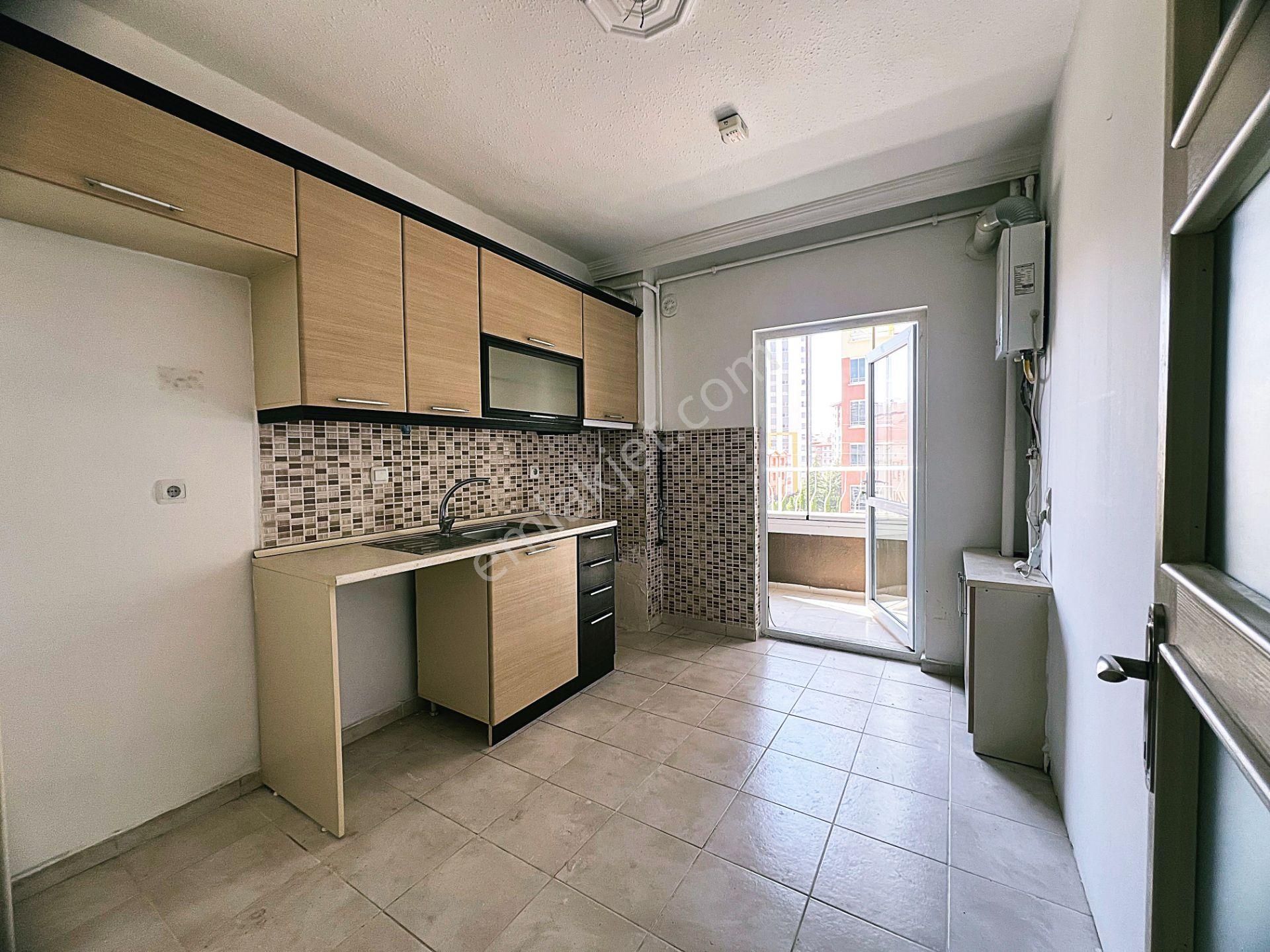 Cihandan Pamuklar Tokide Şehirhastane Yakını 2+1 Kiralık Daire