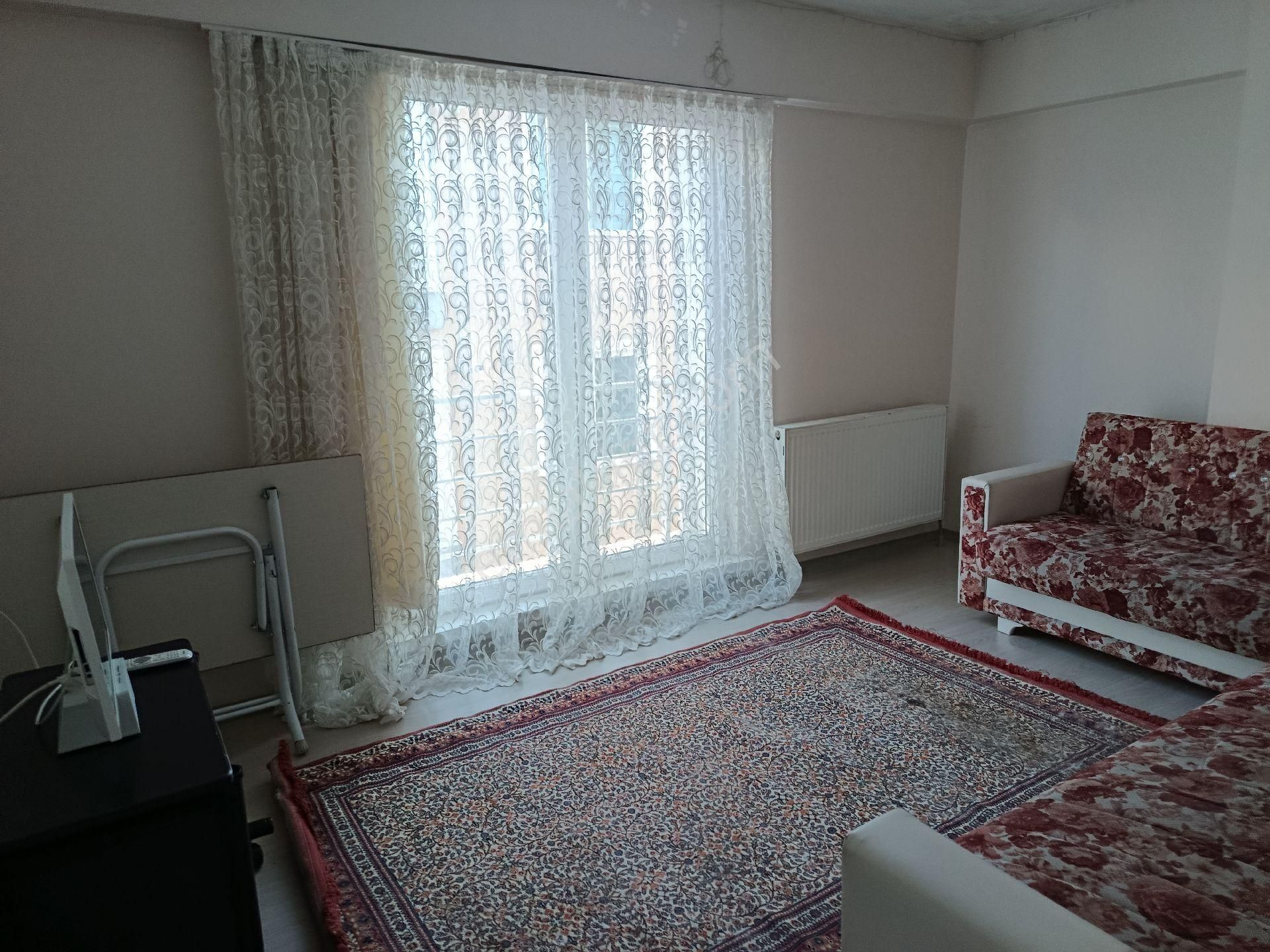 Tezcan Emlaktan Erenlerde 2+0 Kiralık Eşyalı Daire