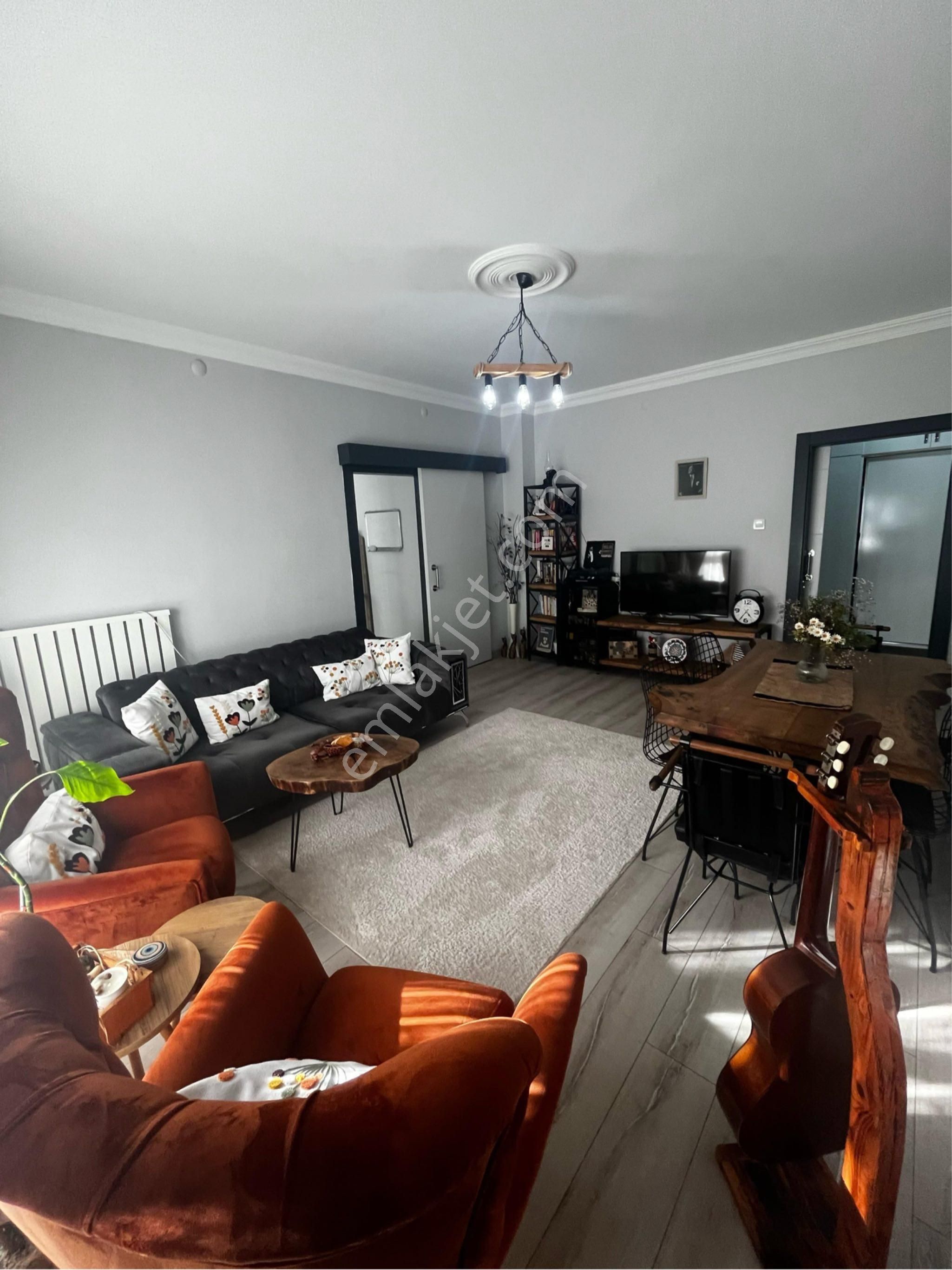 Ankara Mamak Mevkiinde 2+1 Satılık Daire