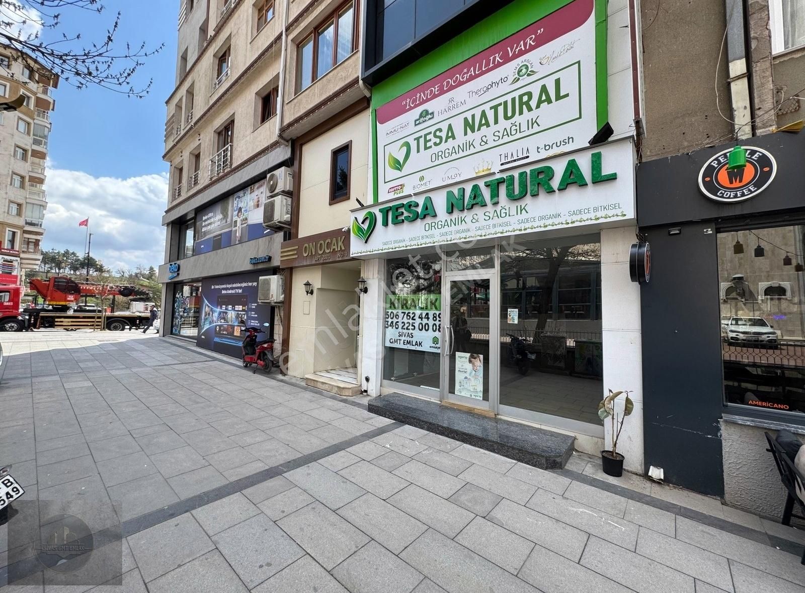 Sivas Gmt Emlak'tan İstasyon Caddesi Kiralık 80m2 2.katlı Dükkan
