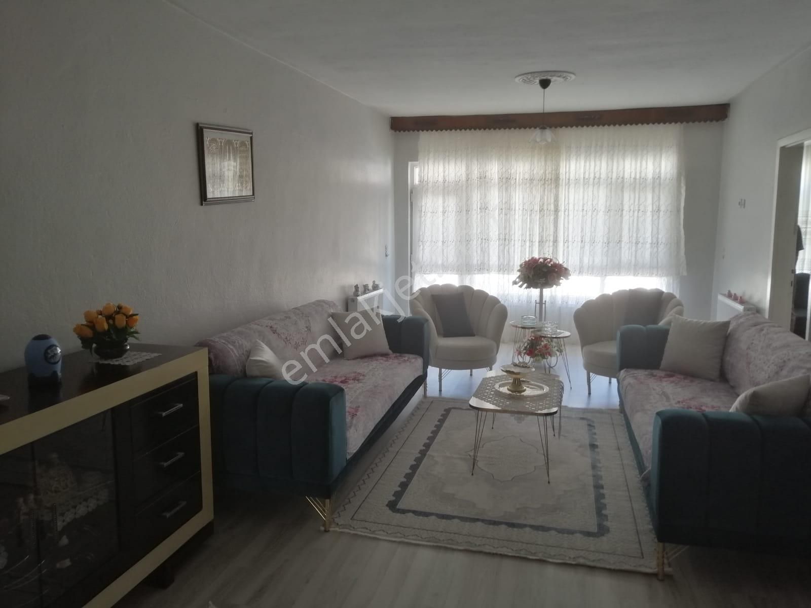 Polatlı Cumhuriyet Mah. Yapılı Satılık 3+1 Daire