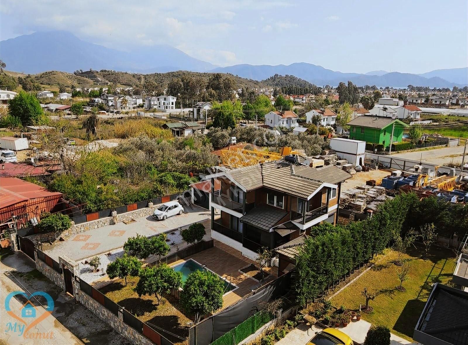 Mykonuttan Satılık Çiftlikte Özel Yapım 4+1 Villa