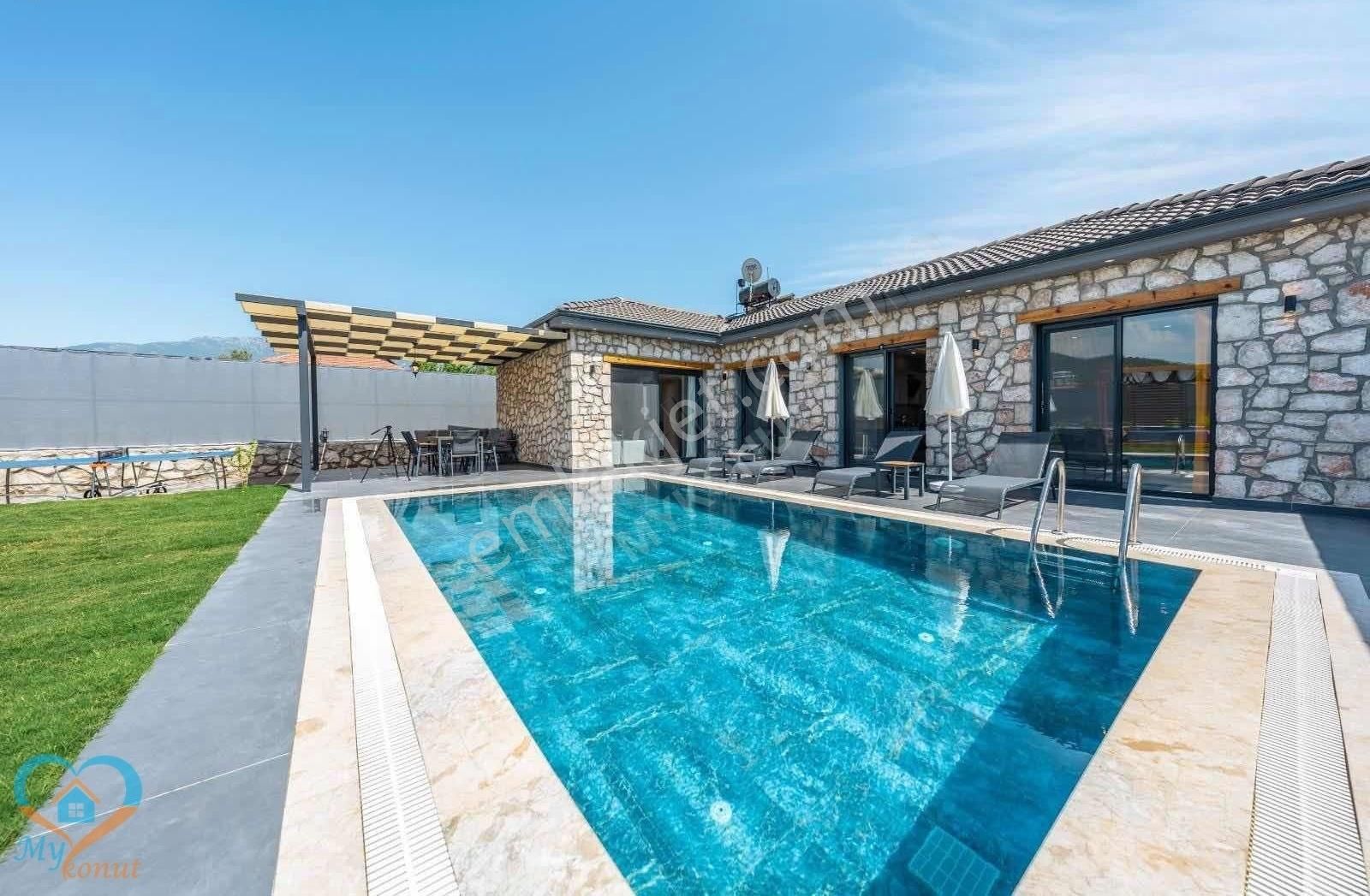 Mykonut'tan Kayaköy'de Muhteşem Lüx Kiralık 2+1 Müstakil Villa