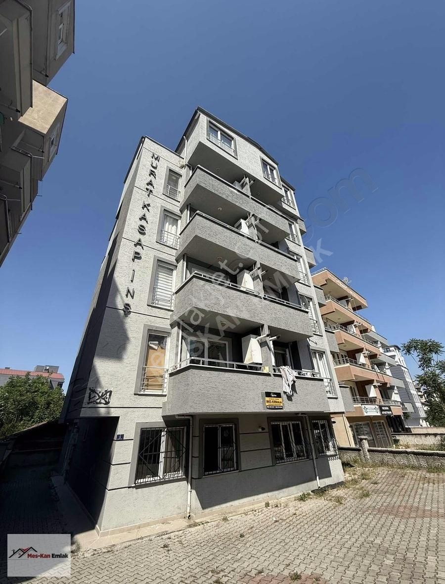 Meskandan Satılık 1+1 Eşyalı Merkezi Konumda Daire