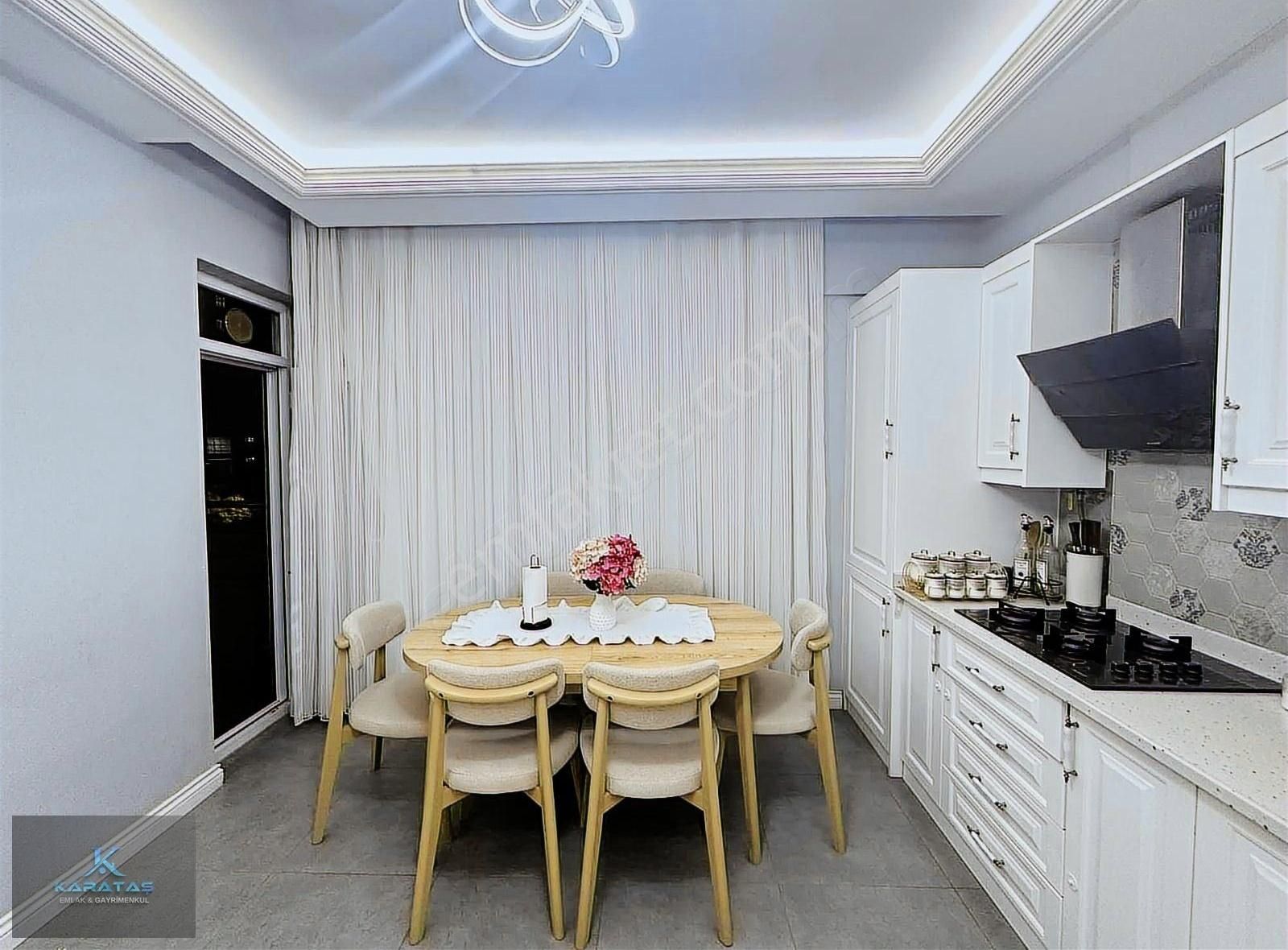 Karataş Emlak Yeni Beşevlerde Satılık 3+1 Daire Karşısı Park