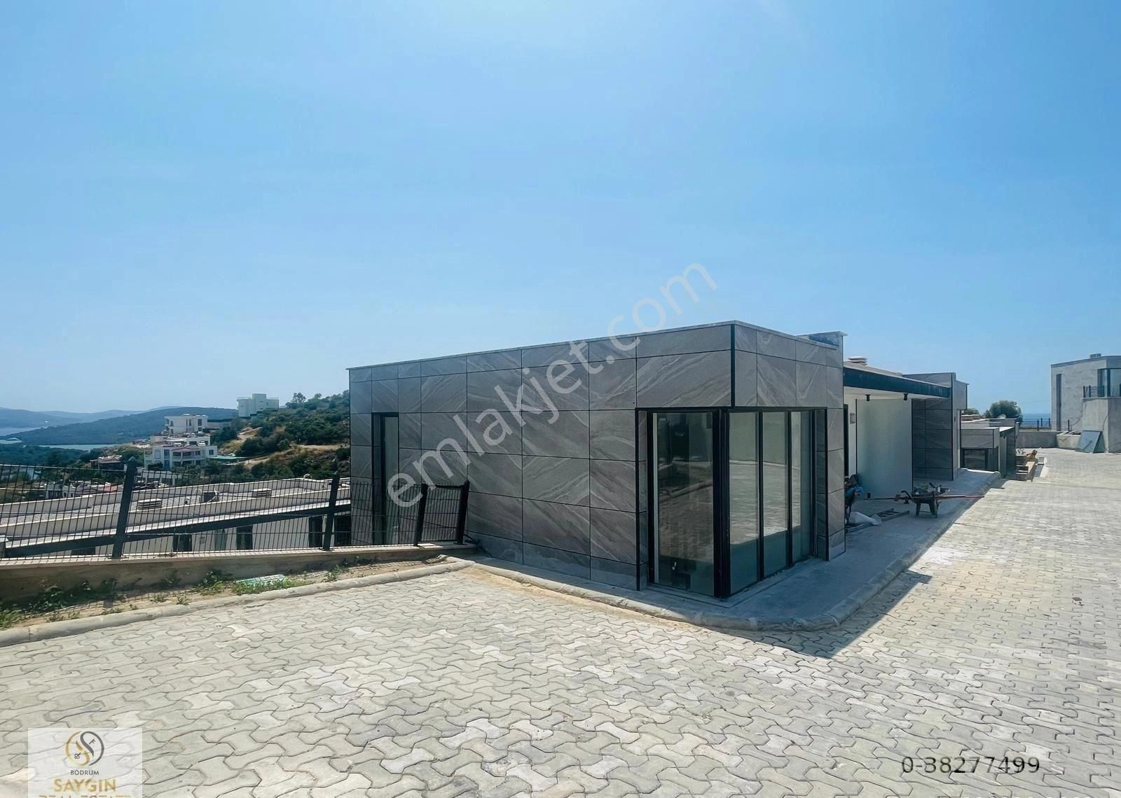 Deniz Manzaralı, Özel Plajlı, Güvenlikli Site , 3 Banyolu Villa - Görsel 8