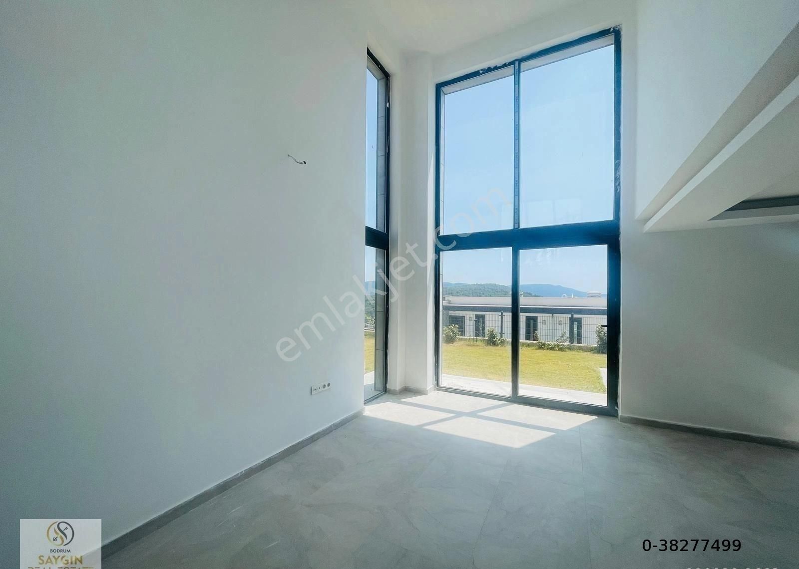 Deniz Manzaralı, Özel Plajlı, Güvenlikli Site , 3 Banyolu Villa - Görsel 22