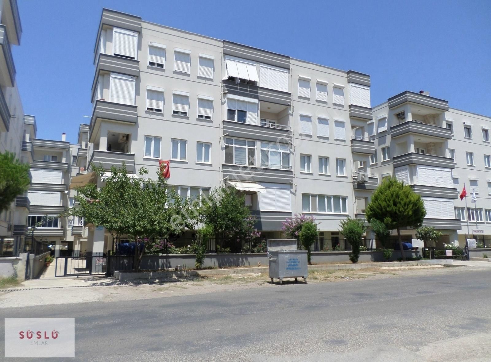 Ayvalık Sarımsaklı Da 3+1 Satılık Daire