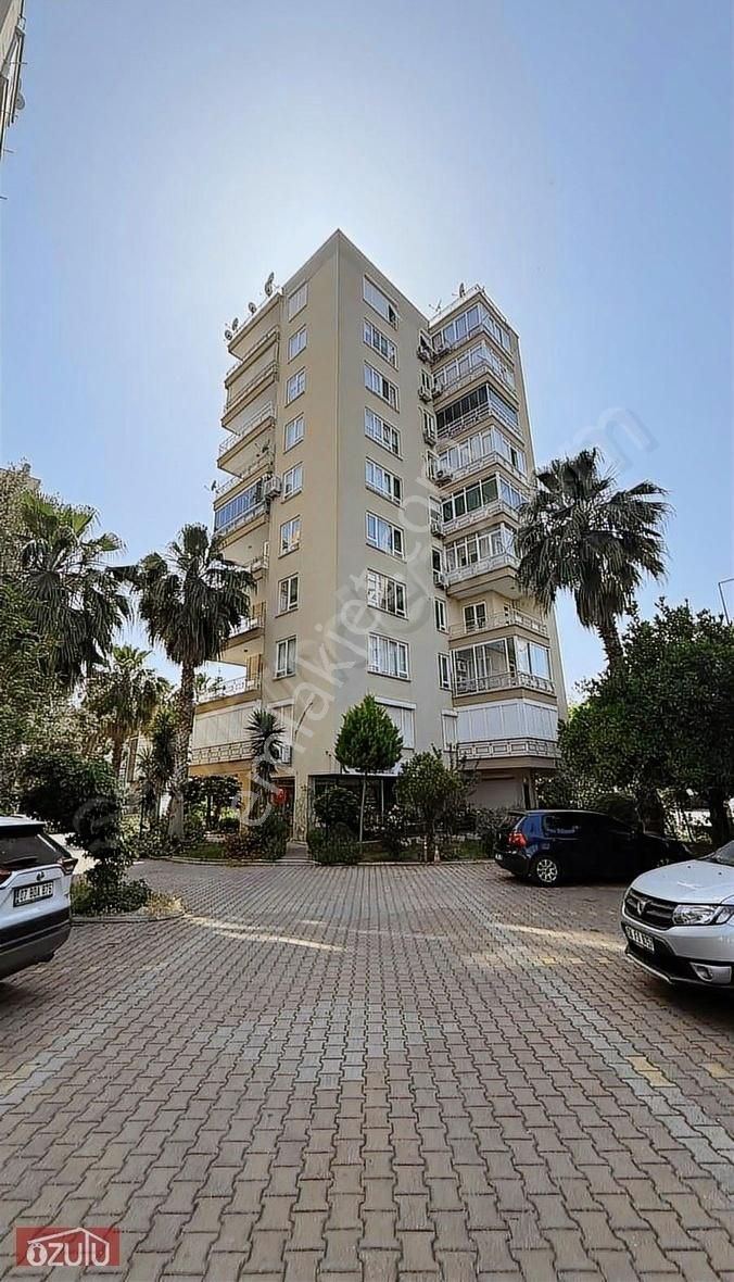 Gürsu Mah. Safir Sitesinde Şahane Konumda 3+1 Daire