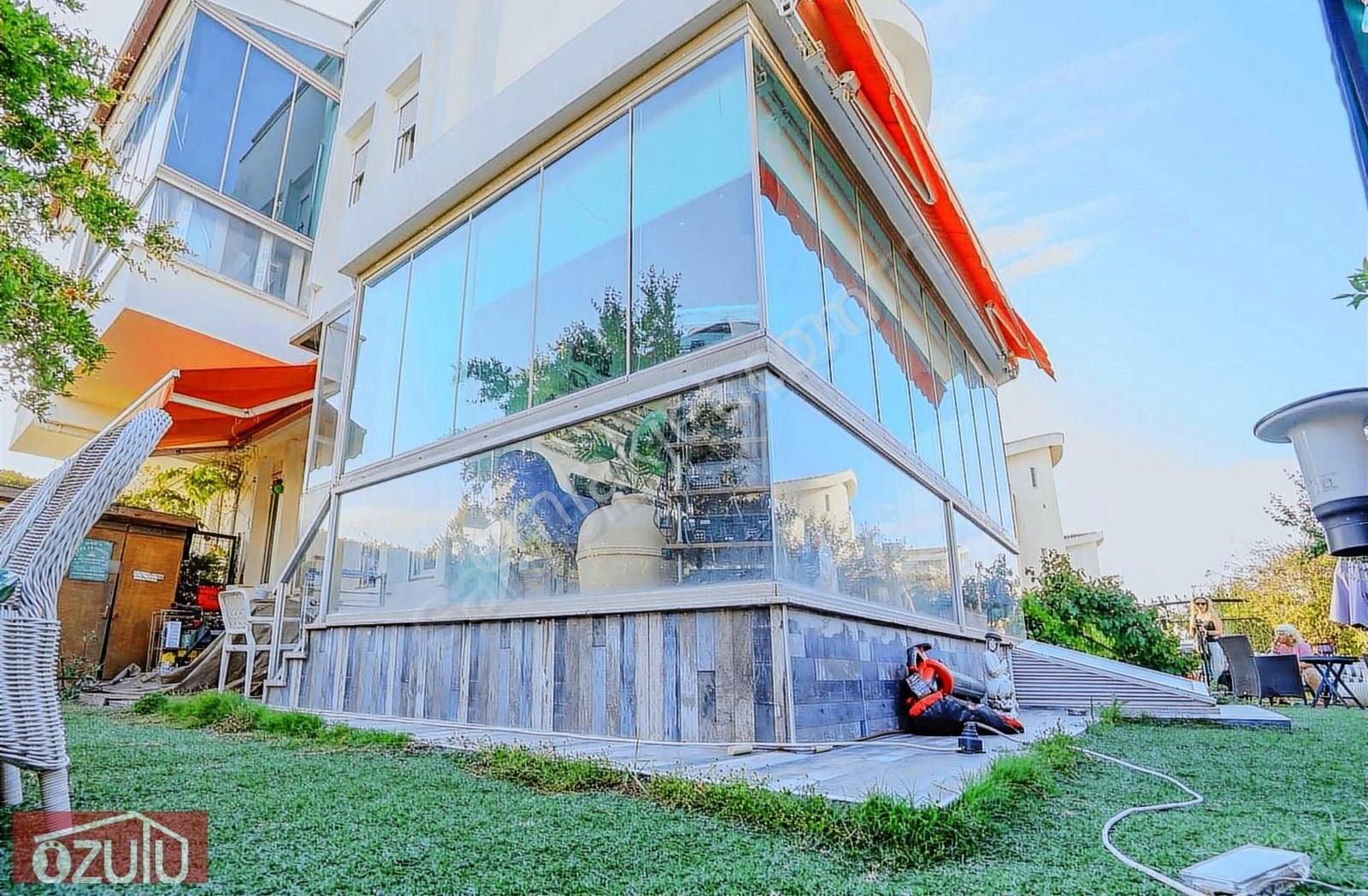 Aksu Kundu Yalıkent Sitesi'nde Lüks 4+1 Müstakil Satılık Villa