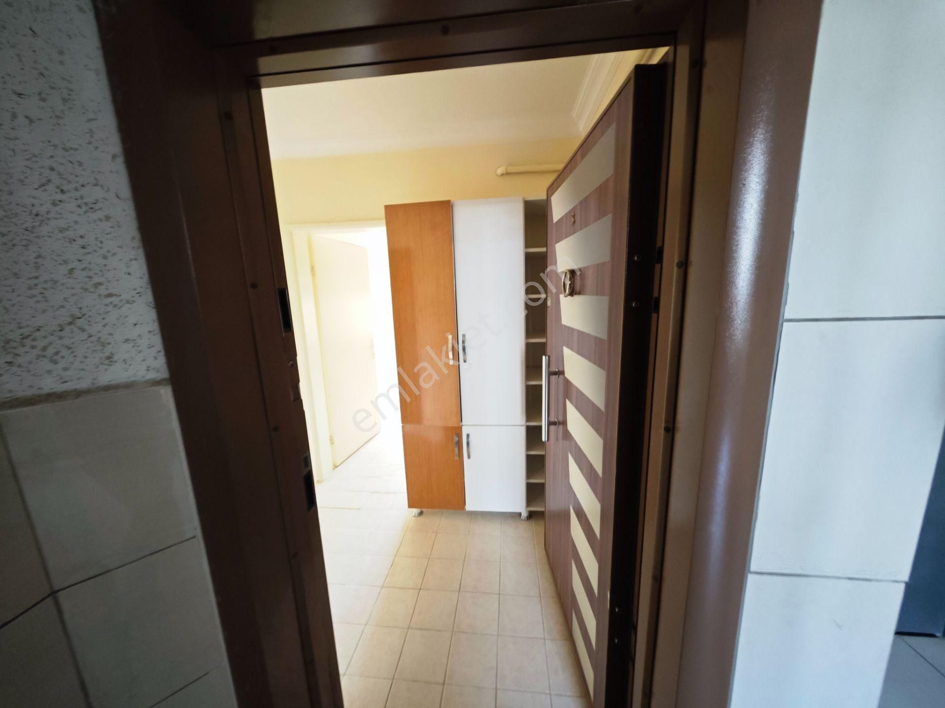 Yaşamkent Emlaktan Atlas Yapı Da Kiralık Daire