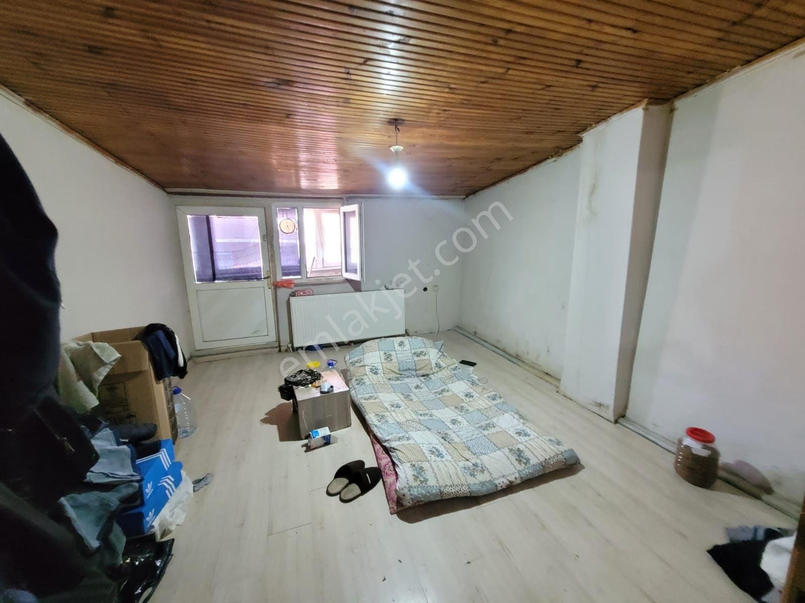 Özgür İnşaat'tan Sultançiftliği Mah'de Acil Satılık Çatı Katı Daire - Görsel 7