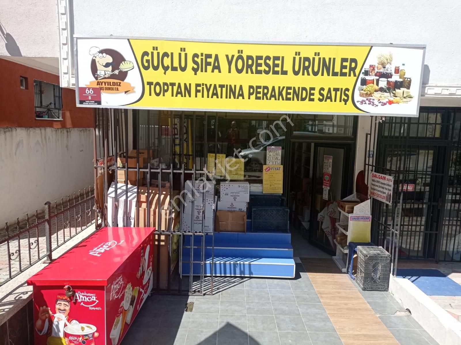Süvaride Cadde Üzerinde 40 M2 7500 Tl Kiracılı Satılık Dükkan