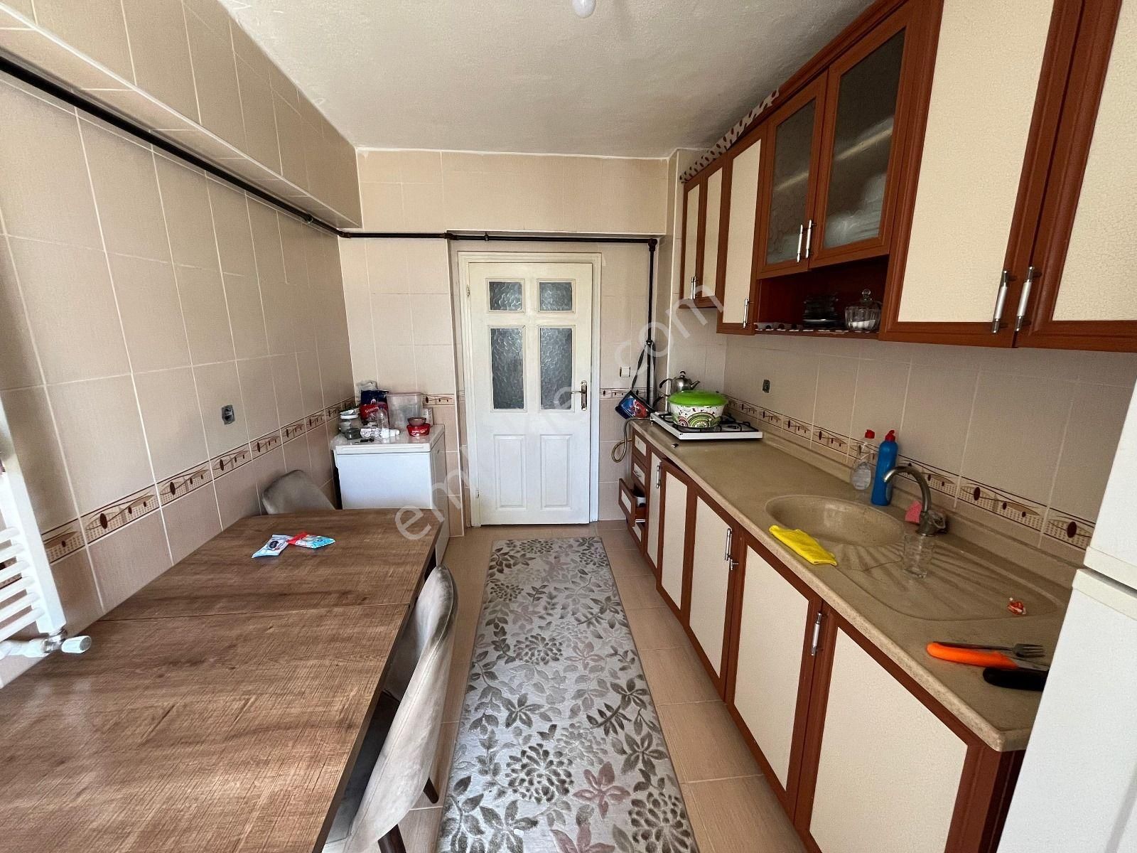 Tandoğan Mh'de 3+1 110m² Bağımsız Ara Ulaşıma Yakın Katda Daire