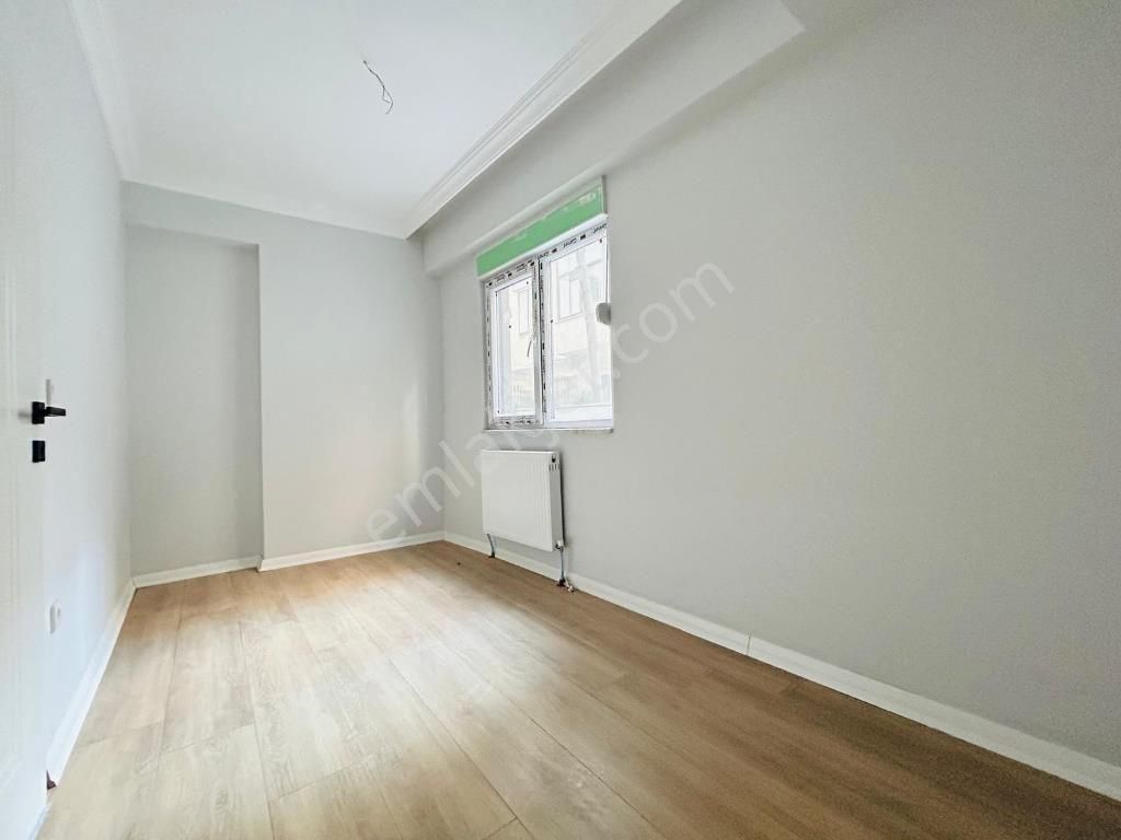 Kaçmaz'dan Sıfır Muhteşem Bahçe Teraslı Otoparklı 2+1 - Görsel 20